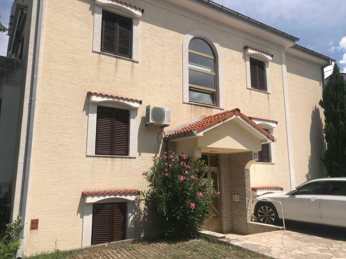 Moro Apartment Malinska Exterior foto
